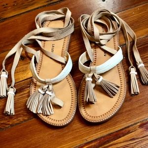 Chinese Laundry Giordana Tassel Sandal ✨